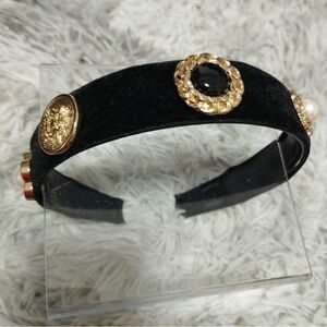 Jfashion Ank Rouge brand jeweled velvet headband